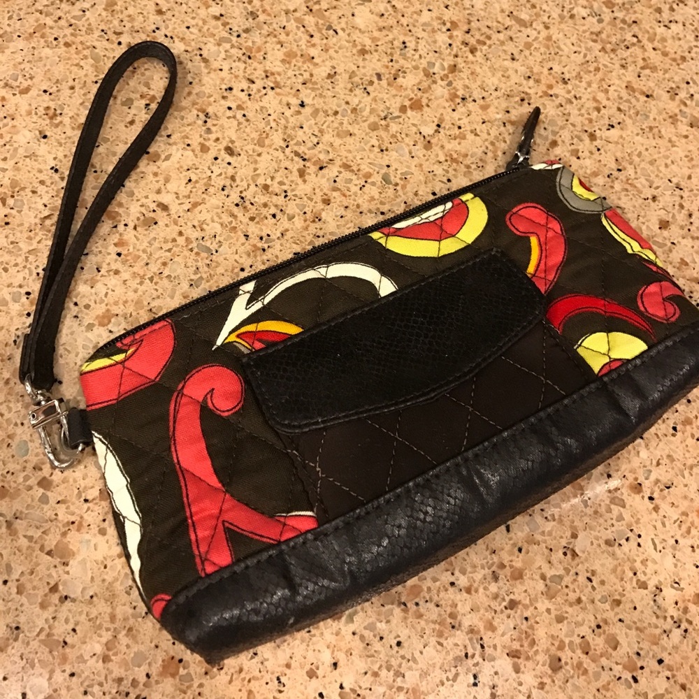 SALE Vera Bradley retired wristlet NWOT