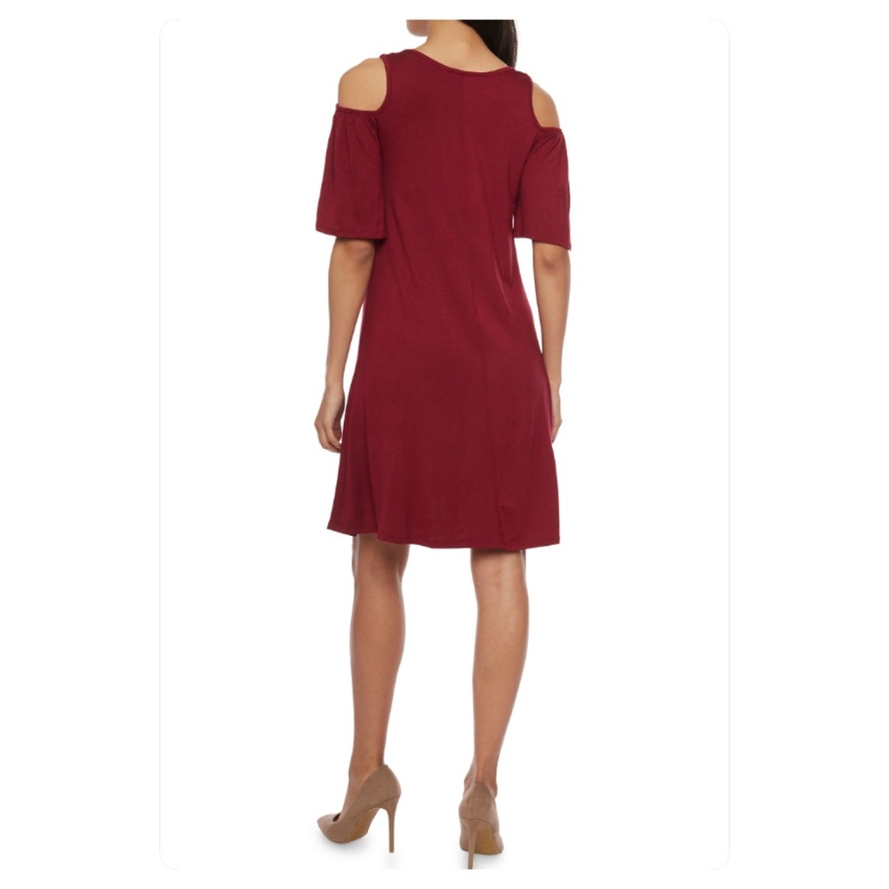 Cut shoulder Dress - Picture 4 of 4