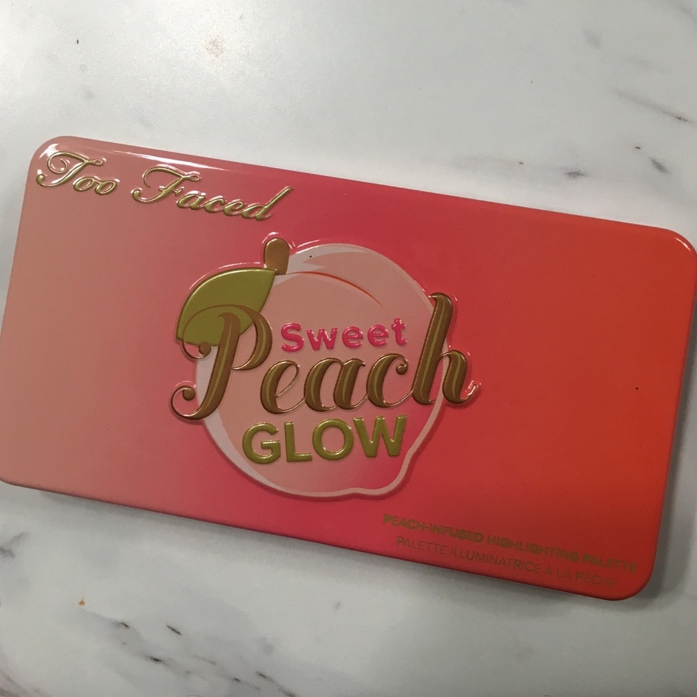 Too Faced Sweet Peach Glow