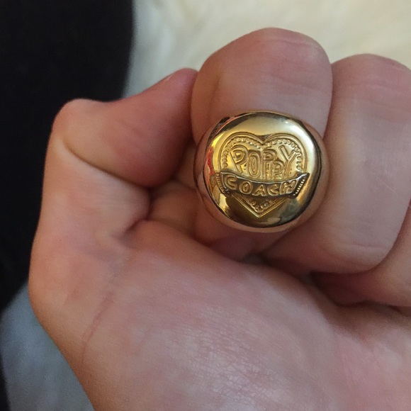 Coach Ring - Picture 2 of 3