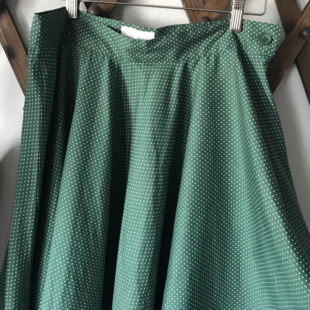 Ruche A-line skirt in Forest green/polka dot