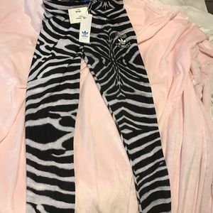 Adidas zebra leggings