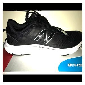 Brand New New Balance Running shoes w/ CUSH soles