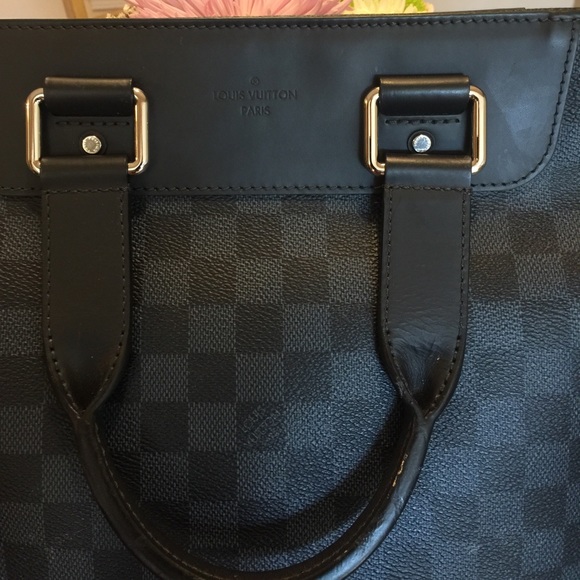 *SOLD* Authentic Louis Vuitton Damier Cobalt - Picture 2 of 8