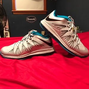 BRAND NEW LEBRON 10 LOW