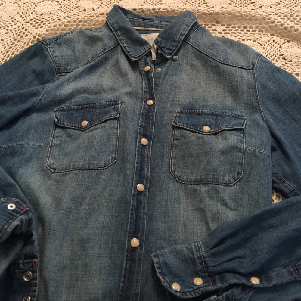 Denim shirt