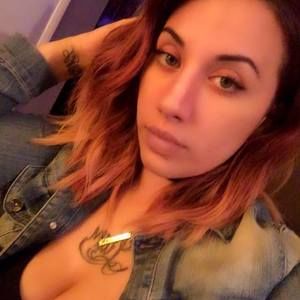 Meet your Posher, Ella