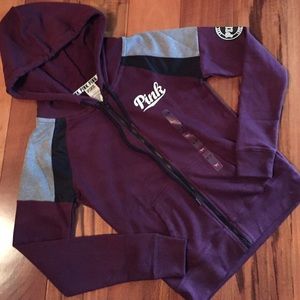Pink VS sweatshirt