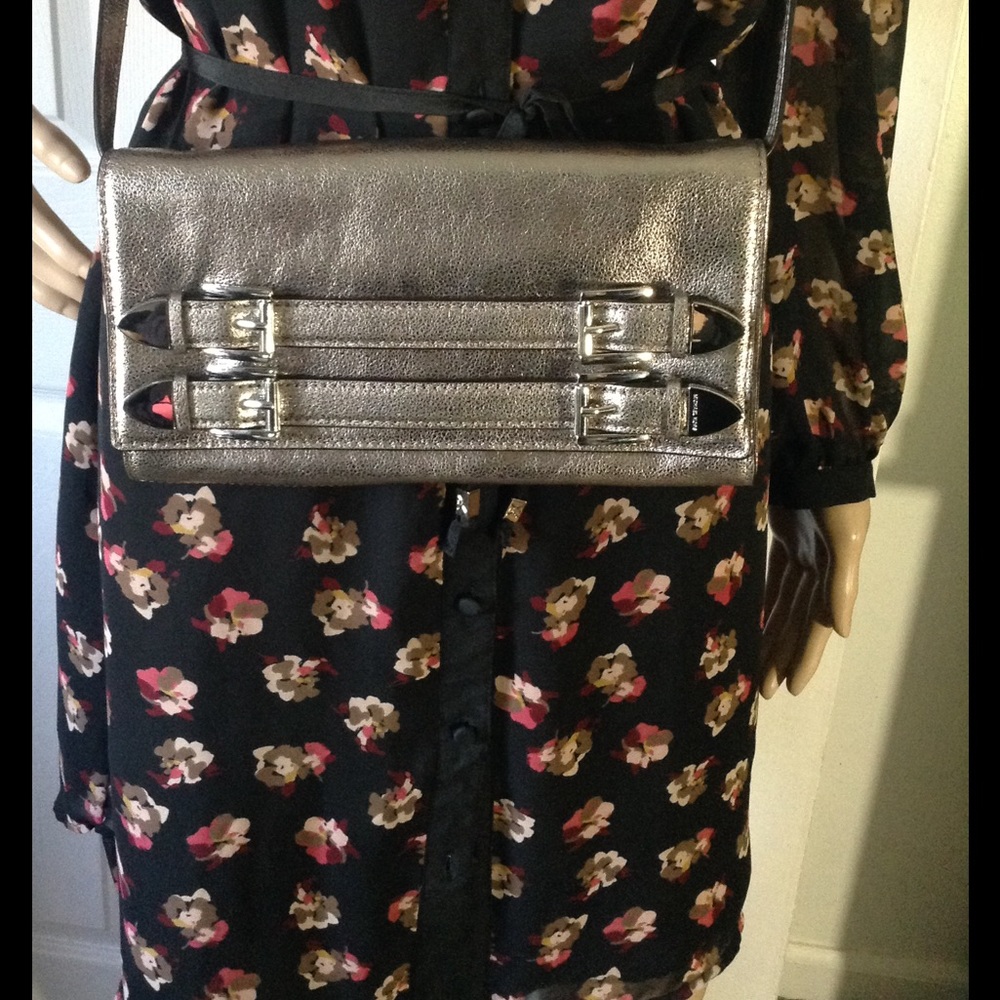 💋MICHAEL KORS Shoulder Bag Clutch NWOT 1 HR Price - Picture 3 of 8