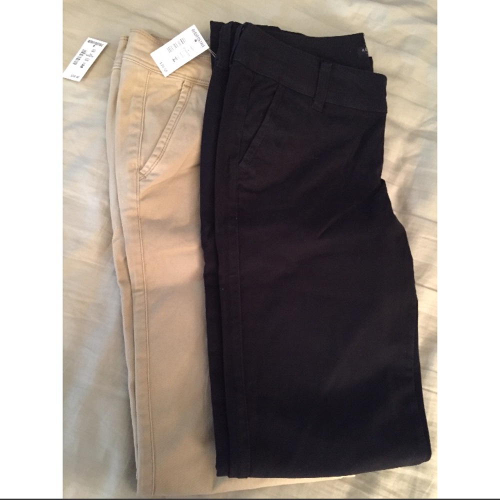 Lot of 2 Aeropostale pants