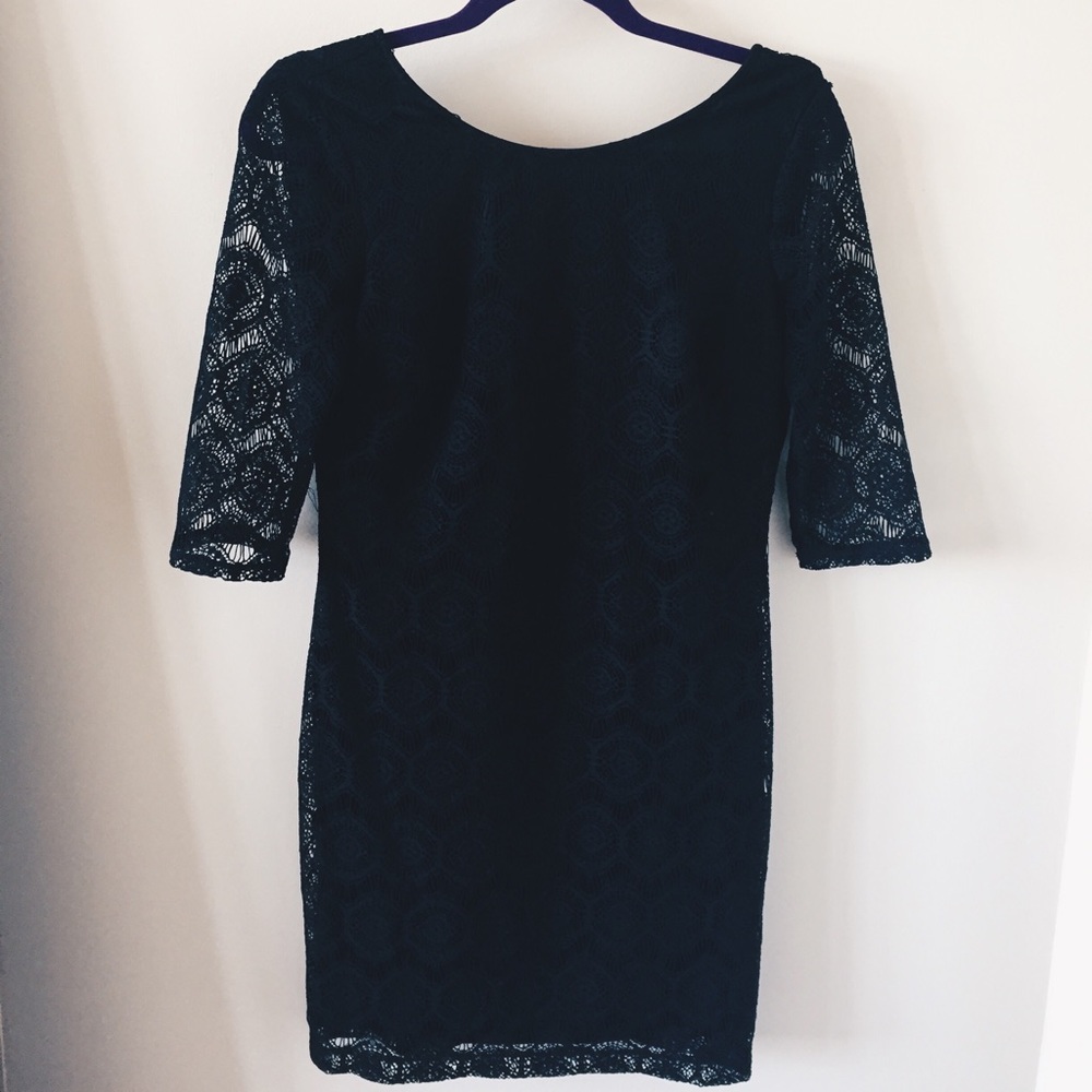 Black 3/4 Sleeve Dress