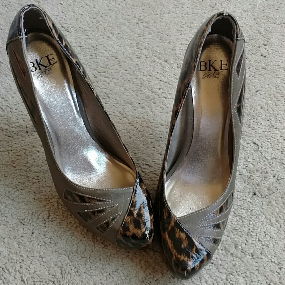 Bke leopard print stilletos