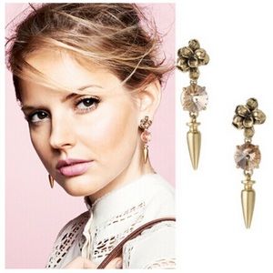 Stella & Dot Cheryl Eearings