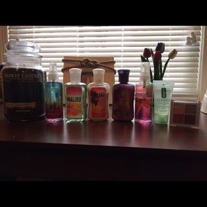 Yankee Candle, Bath & Body Works, Clinique lot
