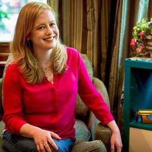 Meet your Posher, Elizabeth