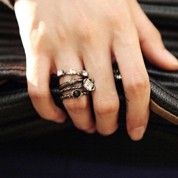 Set of 4 Stackable Rings | Nice! - Picture 3 of 5