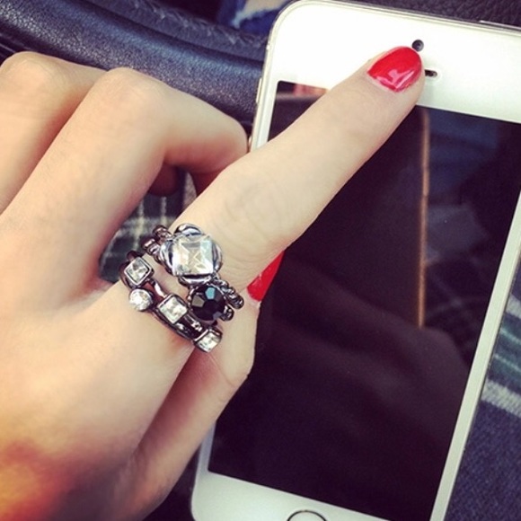 Set of 4 Stackable Rings | Nice! - Picture 5 of 5