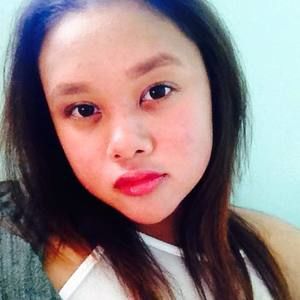 Meet your Posher, Eva