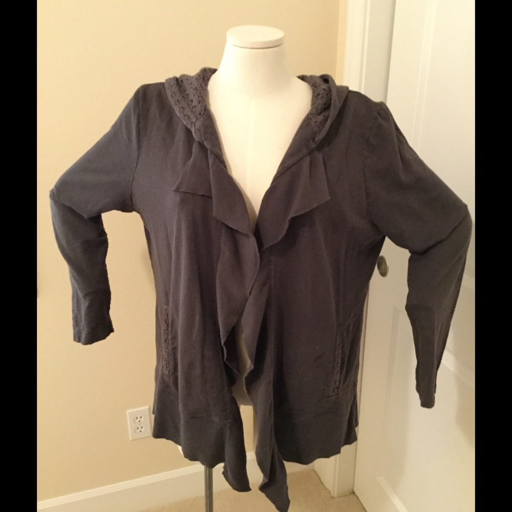 Chico's Zenergy grey sweat shirt