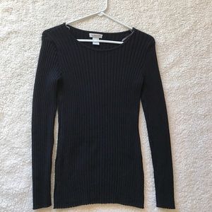 Black Hannah Sweater