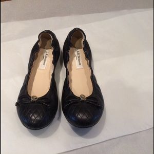 Size 5 L.K. Bennett Samy ballet flats