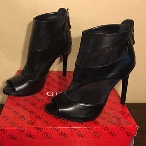 Guess Black Leather w/ Mesh Open Toe Bootie - 8M