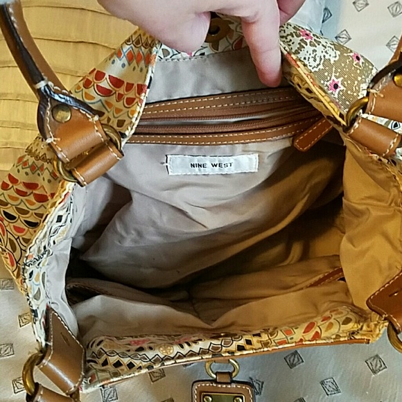 SOLD - Picture 2 of 7