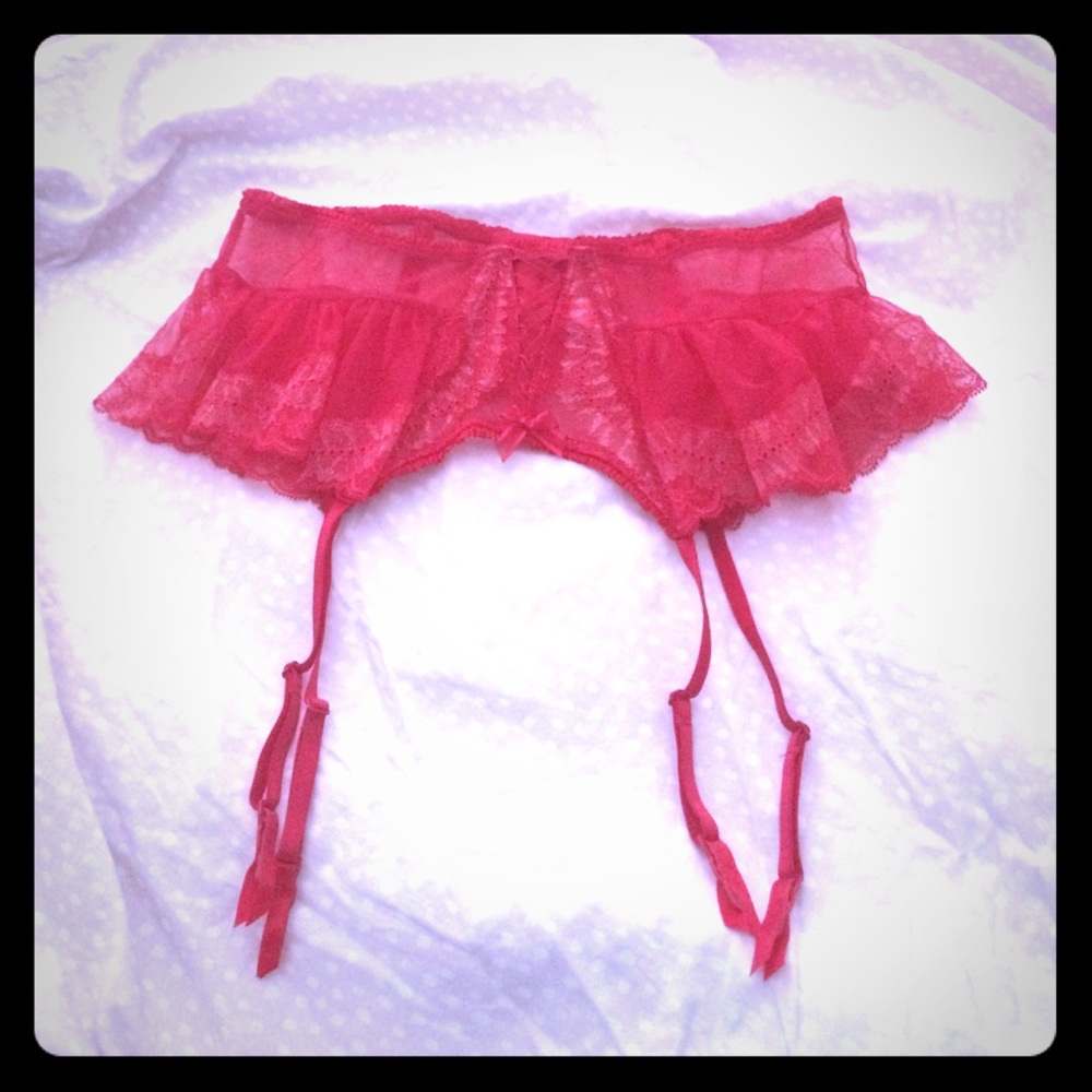 Red VS Garter M/L