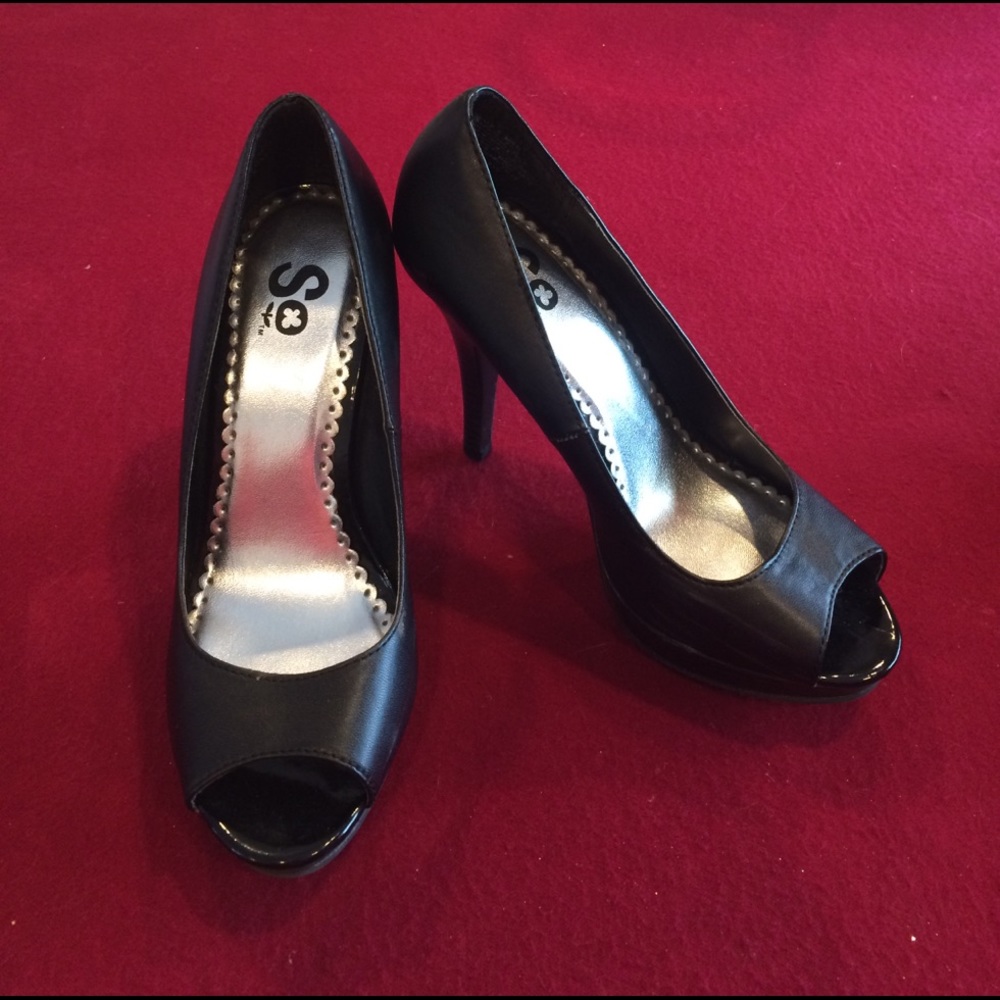 Black heels
