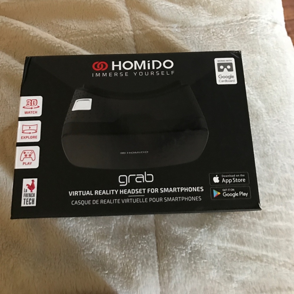 Virtual reality headset for smart phones