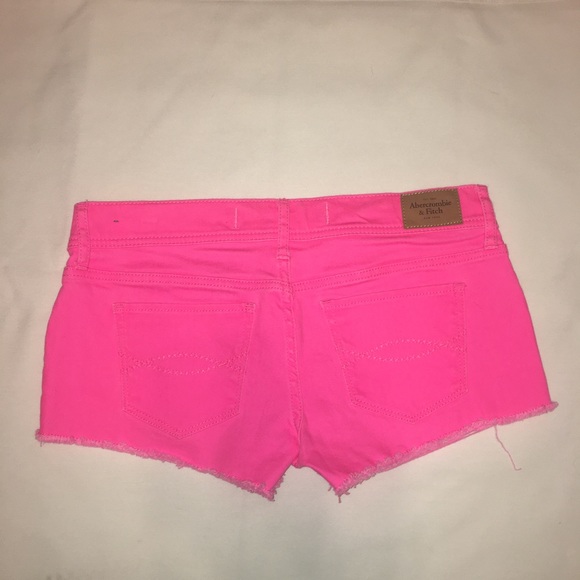 Cute Abercrombie & Fitch Pink ❤️❤️❤️ - Picture 2 of 2