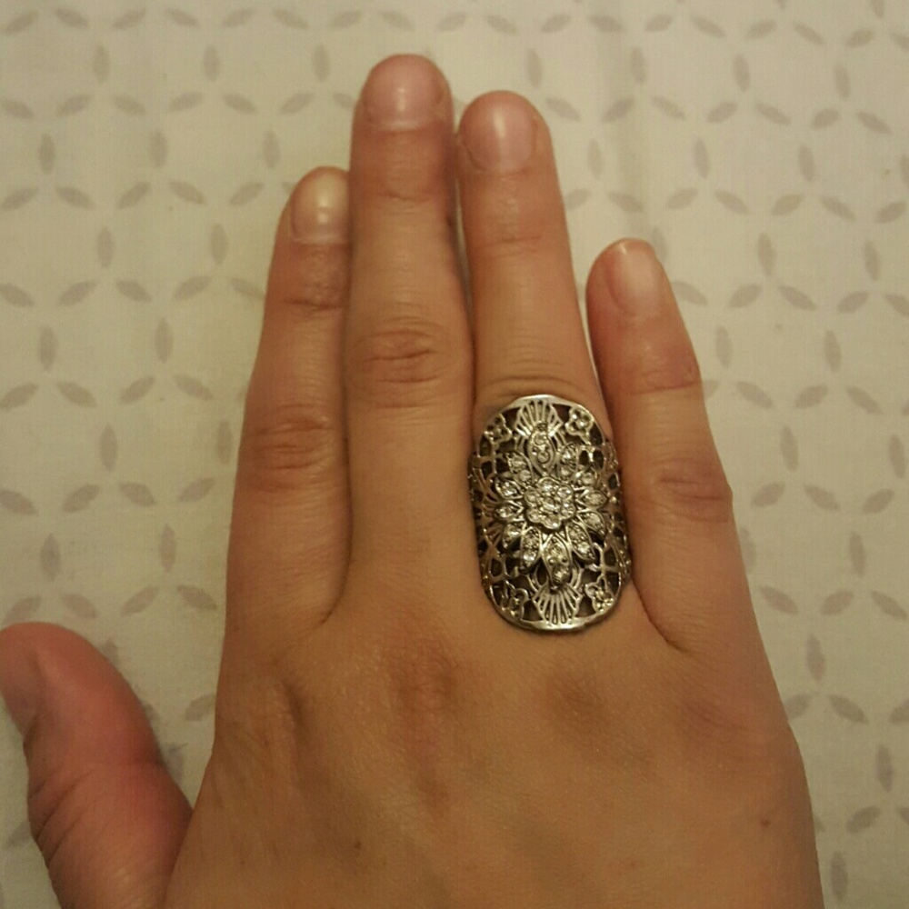 Flower filigree ring