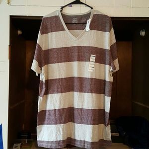 Old navy striped v neck