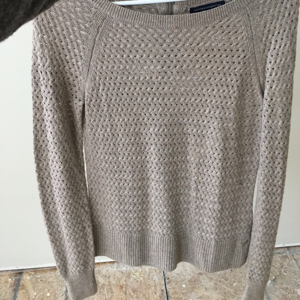 Beige American Eagle Sweater