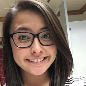 Meet your Posher, Elena