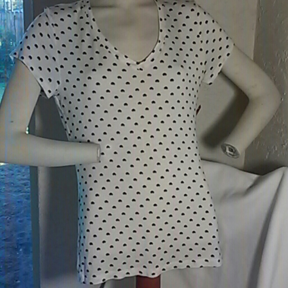 Apt9 V-Neck Top