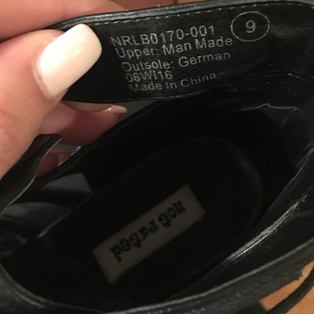 NOT RATED shoes! - Picture 3 of 3
