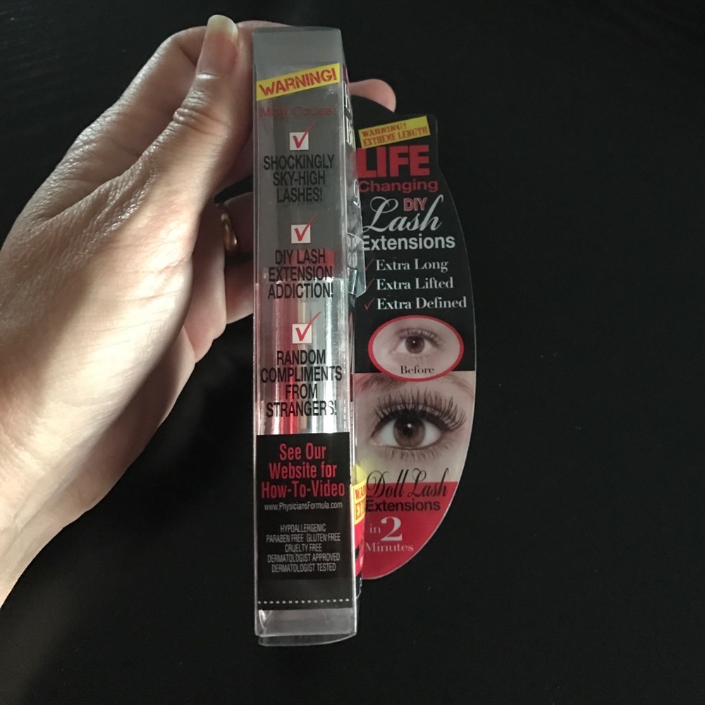 ๐ฅ FLASH SALE ๐ฅ Makeup Bundle ๐ - Picture 2 of 6