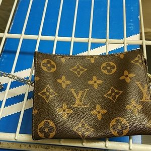 Mens Louis Vuitton wallet Mens Louis Vuitton wallet