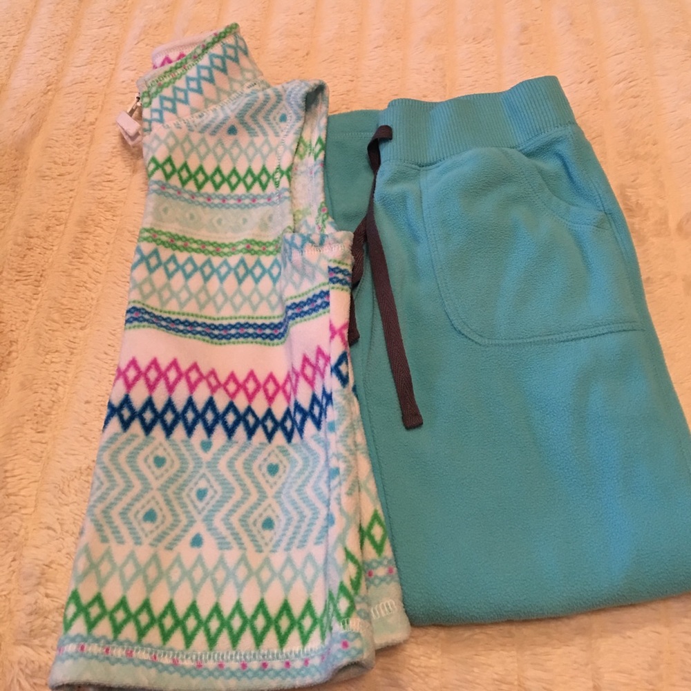 Old Navy fleece vest and matching pant