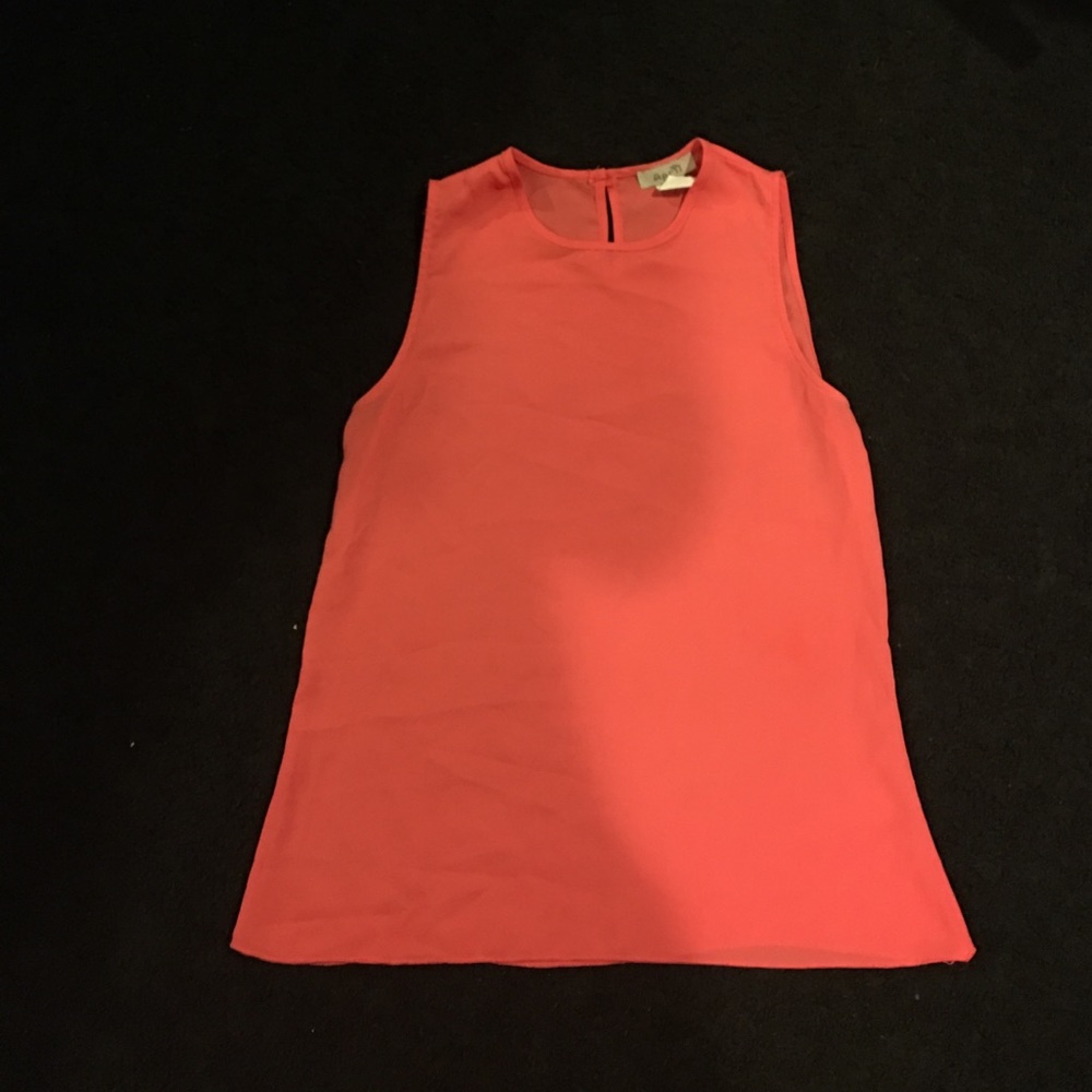Coral tank top
