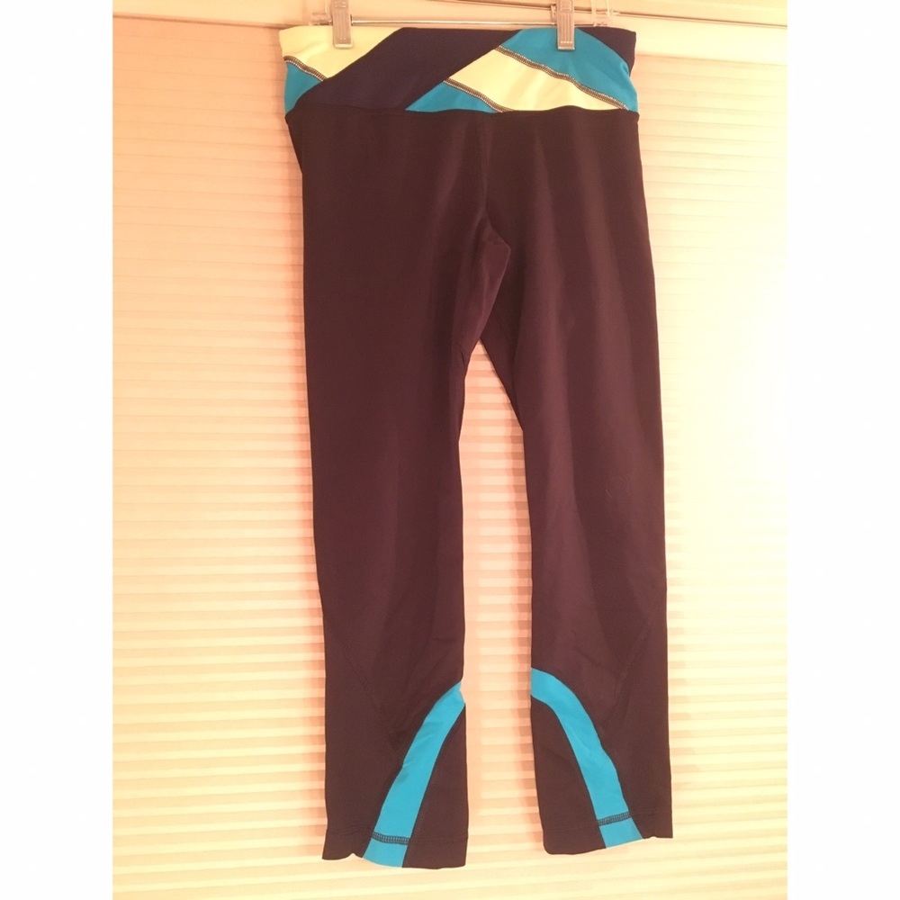 Cool Lululemon leggings!