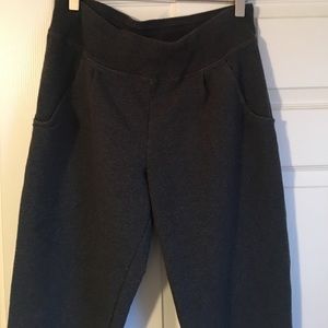 Grey Lucy  tapered sweat pants..good condition