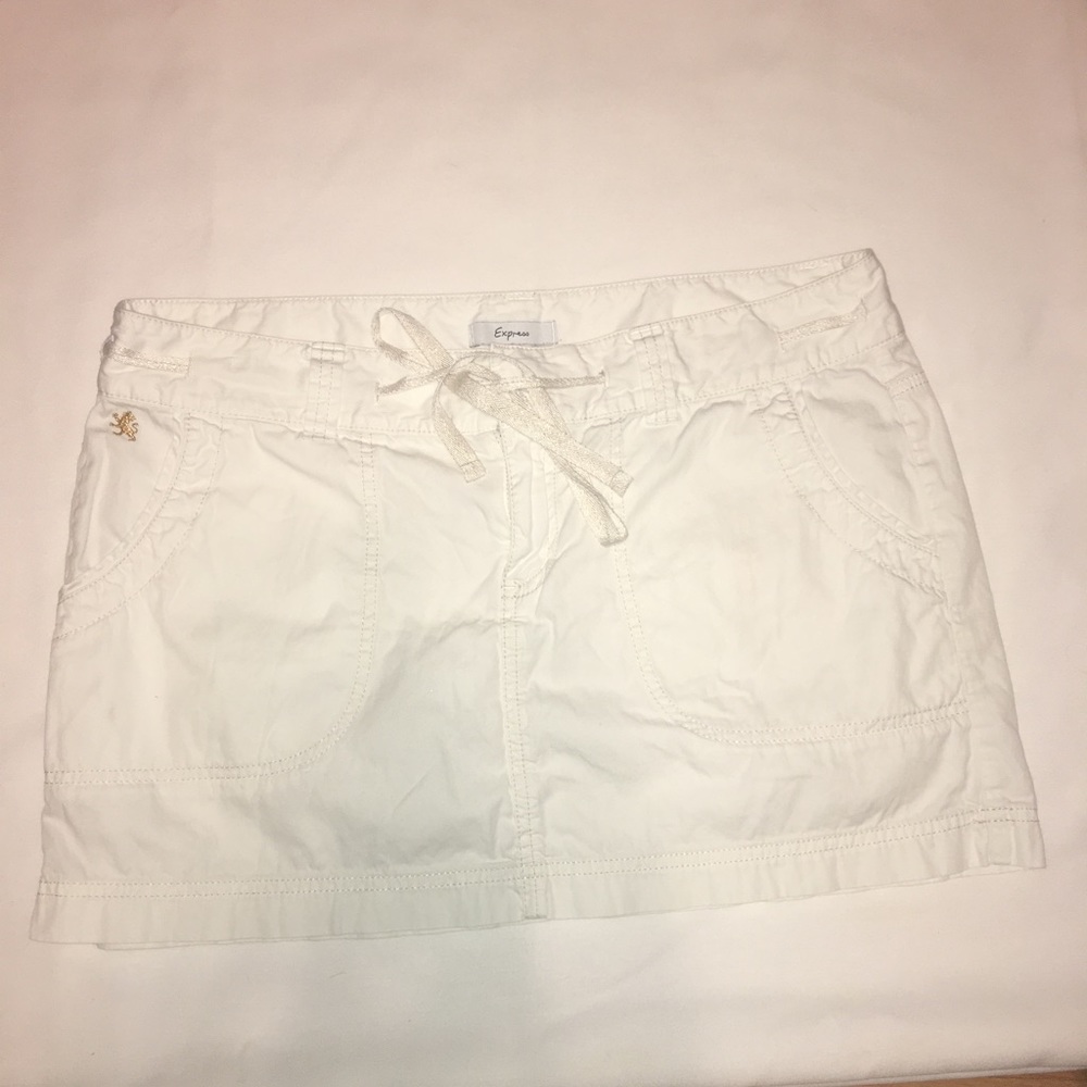 Pearl White Express Skirt ❤️💋💋