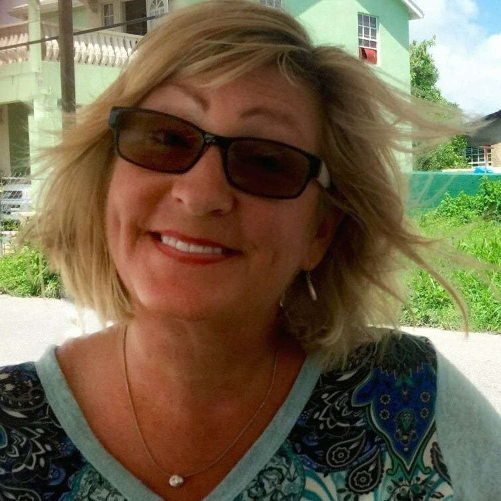 Meet your Posher, Deborah