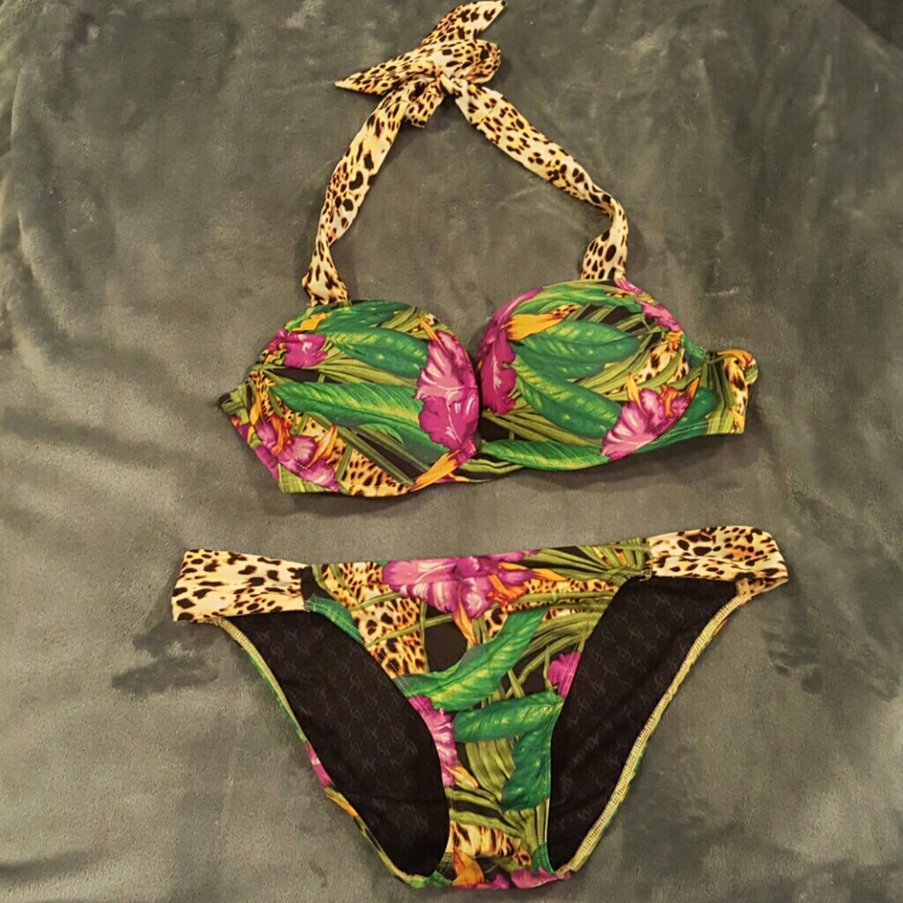 Victoria Secret Bomb Shell Bikini