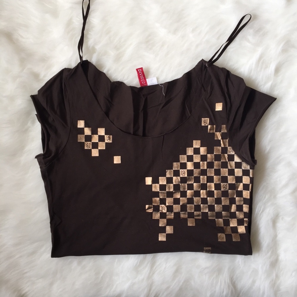 Cute peace H&M shirt