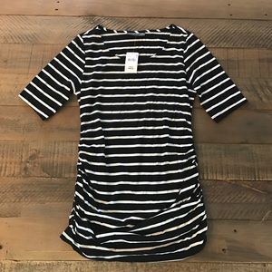 A Pea in the Pod B&W Striped Basic Tee