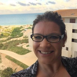Meet your Posher, Veronica