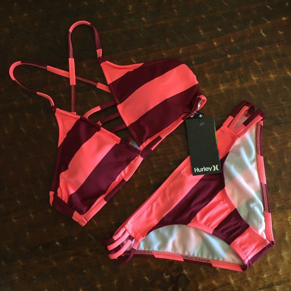 Hurley tomboy stripe bikini, size S, NWT! - Picture 2 of 3